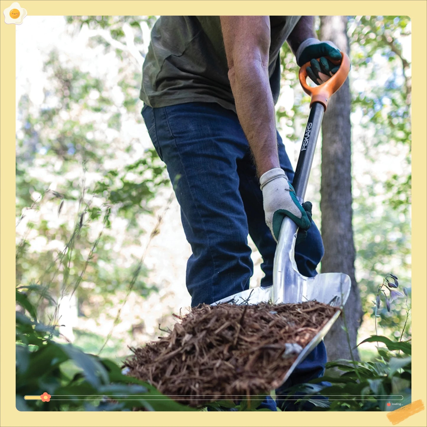 Durable Fiberglass Scoop Shovel for Garden and Camping